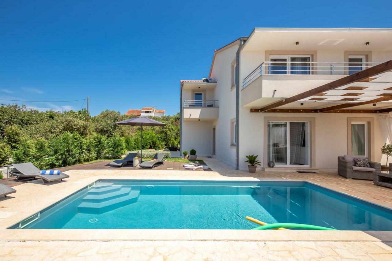 אוגייאן Villa Gellia מראה חיצוני תמונה