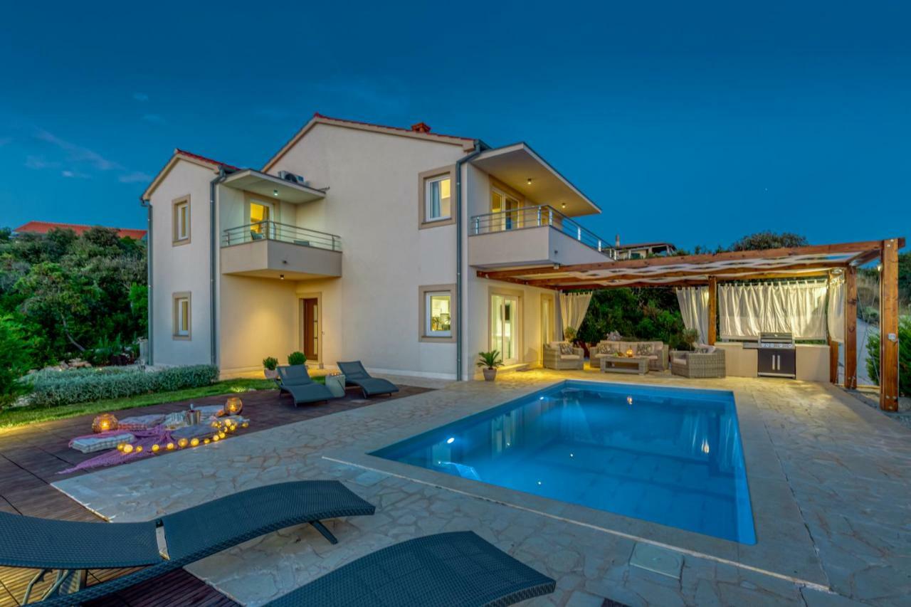 אוגייאן Villa Gellia מראה חיצוני תמונה