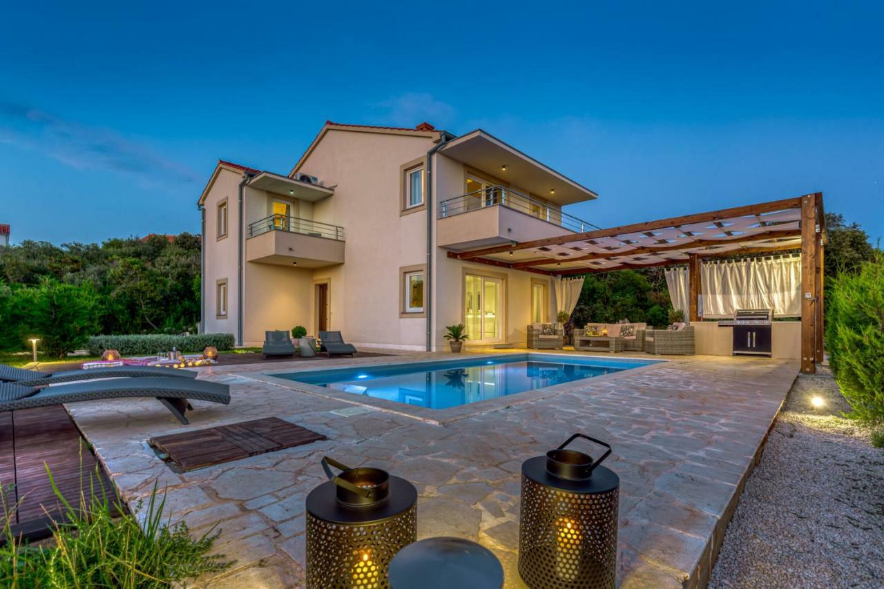 אוגייאן Villa Gellia מראה חיצוני תמונה